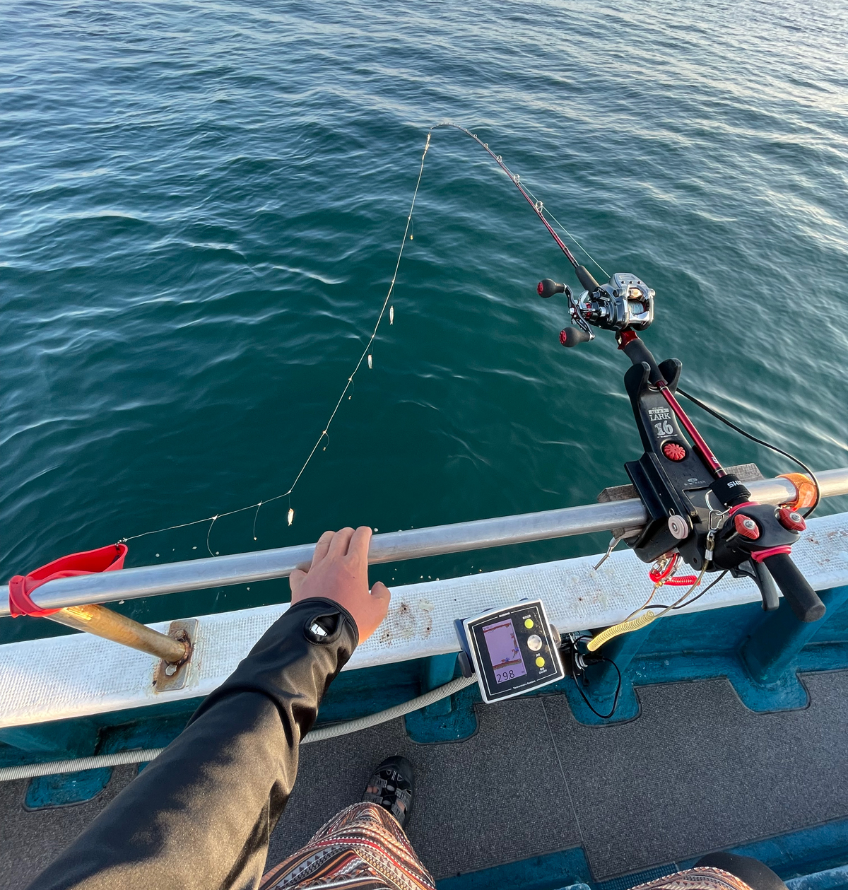 100均の水切りシリコンポケットをオモリ入れに