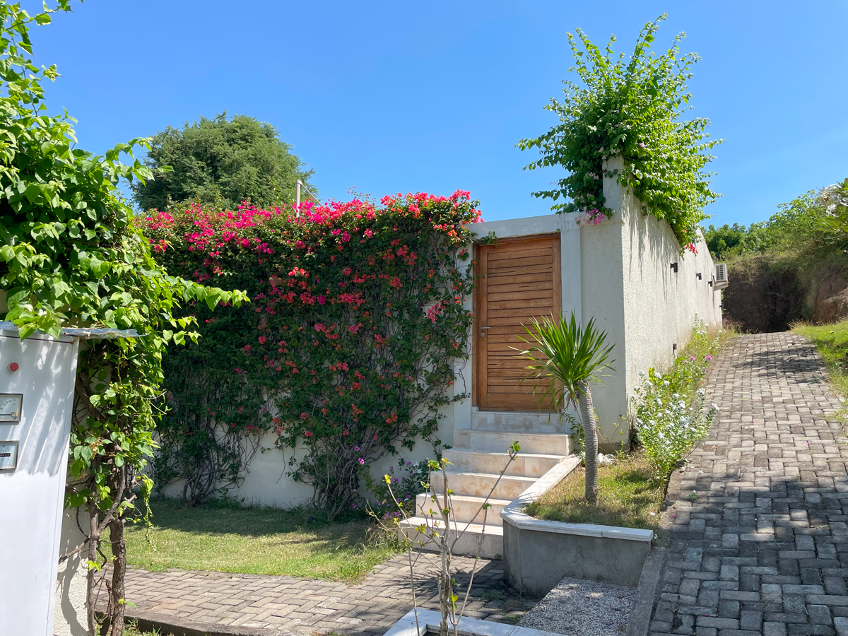 ココモリゾート ギリ・グデ ヴィラ ガネーシャの外観